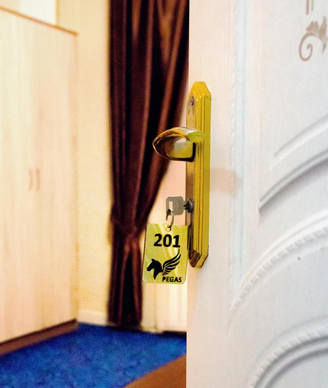 Pegas Hotel Баку Экстерьер фото